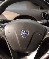 Lancia Ypsilon 0.9 T.air Full Optional 5 porte - Cuneo Lancia Ypsilon 0.9 T.air Full Optional 5 porte - Cuneo