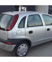 Opel Corsa 1.0 metano - Teramo