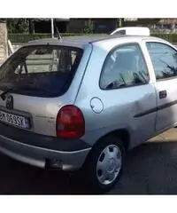 Opel Corsa 1.0 benzina , 3 porte - Bologna Opel Corsa 1.0 benzina , 3 porte - Bologna