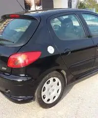 Peugeot 206 metano anno 2008 - Teramo