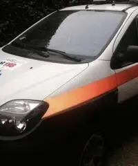 Renault scenic 2 serie-2004 - Milano Renault scenic 2 serie-2004 - Milano