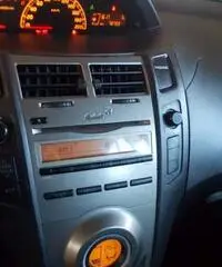 Toyota Yaris GPL 5porte - Cuneo Toyota Yaris GPL 5porte - Cuneo