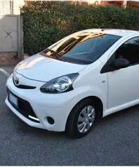 Toyota Aygo 5p Navi Connect - Roma Toyota Aygo 5p Navi Connect - Roma