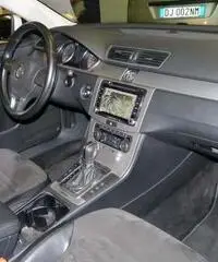 VOLKSWAGEN Passat 2.0 TDI 170CV DSG 4X4 High. Navigatore - Genova