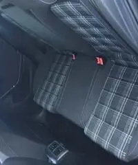 GOLF 7 GTD 2.0 TDI 184 cv DSG Bluemotion Technology - Cremona GOLF 7 GTD 2.0 TDI 184 cv DSG Bluemotion Technology - Cremona