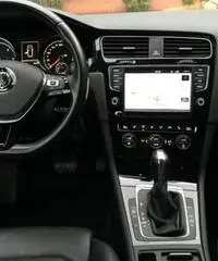 Volkswagen Golf 2.0 TDI DSG Highline BlueMotion - Lecco Volkswagen Golf 2.0 TDI DSG Highline BlueMotion - Lecco