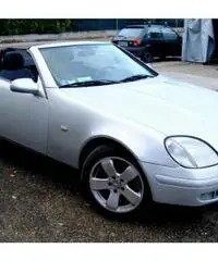 MERCEDES 200 SLK - Bologna MERCEDES 200 SLK - Bologna