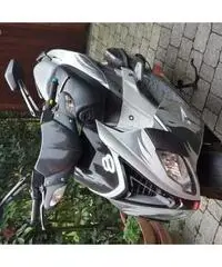Aprilia Sr 50 r Aprilia Sr 50 r