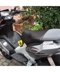 Aprilia Sr 50 r Aprilia Sr 50 r