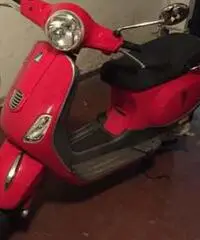 Vespa Lx 50 2t Vespa Lx 50 2t
