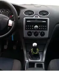 VENDESI FORD FOCUS