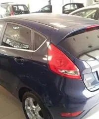 Ford Fiesta 1.4tdci titanium garanzia 5 anni ford