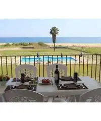 Splendidi Appartamenti in Riva al Mare + Piscina