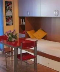 Monolocale fronte mare via Leopardi