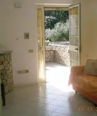 VILLETTA 90MQ PER VACANZE SULLA SPIAGGIA DELL’ARIANA A GAETA