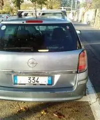Opel Astra SW del 2007 allestimento Cosmo a meno di 5000 eur Opel Astra SW del 2007 allestimento Cosmo a meno di 5000 eur