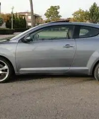 Alfa Romeo MiTo 1.6JTDM Distinctive Alfa Romeo MiTo 1.6JTDM Distinctive