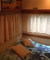 Affittasi casetta con roulotte in campeggio