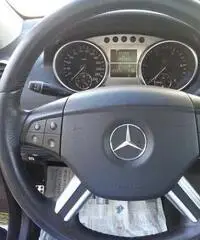 Ml 320 cdi sport anno 2007 iva esposta