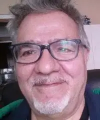 Uomo maturo cerca donna carina.. Uomo maturo cerca donna carina..