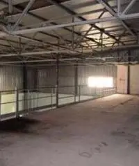 Capannone x uso deposito 600 MQ