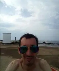 Cerco ragazza  seria Cerco ragazza  seria