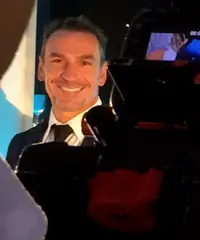cerco una relazione seria cerco una relazione seria