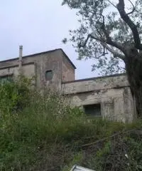 Termini: Vendita Multilocale in Via Nastro d Oro