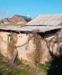 V10 rudere con terreno