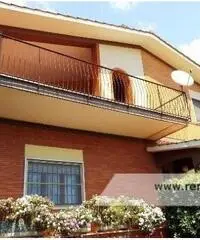 Anzio -  Villa 10 locali € 490.000 T928