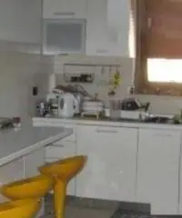 Lavinio-Lido di Enea: Vendita Villa in Via Miglioramento