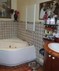 Lido di Ostia -  Villa 9 locali € 1.190.000 T901