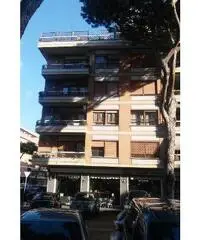 RifITI 042-26641 - Appartamento in Vendita a Roma - Ostia/Ostia antica di 95 mq