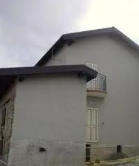 Rif: 21711044-449 - CASSINELLE ( AL ) : Casa indipendente su tre piani con terrazzo e ampio terreno