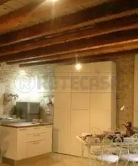 Bilocale in vendita a Ancona, CENTRO