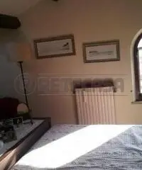 Bilocale in vendita a Ancona, CASINE DI PATERNO