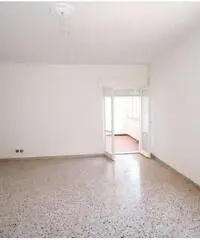 Vendita Multilocale in Via Onofrio Angelelli