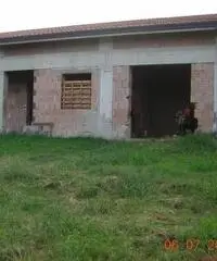 Vendita Casa indipendente da 11111111mq