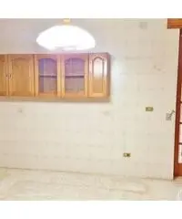 Casa singola angolare con box