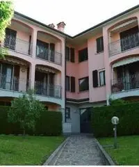 appartamento Sotto il Monte mq 77 Euro 140.000