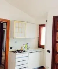 Occasionissima bilocale arr.mansardato in centro paese