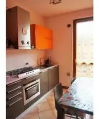 PRESEZZO, in complesso residenziale, RECENTE TRILOCALE CON TAVERNA E BOX DOPPIO