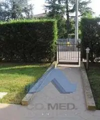 quadrilocale al piano terraH