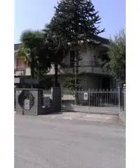 Vendita Casa indipendente da 260mq