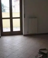 A E. 98,000,00 Torbole Casaglia nuovo trilocale Piazza della Chiesa libero o affittato resa 8,5% cod