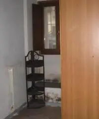 CAPRIOLO: MONOLOCALE IN PIAZZA DELLA CHIESA anticipo Euro 8.000,00 piu Euro 365,00 mensili x 12 anni CAPRIOLO: MONOLOCALE IN PIAZZA DELLA CHIESA anticipo Euro 8.000,00 piu Euro 365,00 mensili x 12 anni