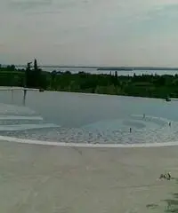 Manerba del Garda vendesi immobile di prestigio 7 vani 450 Mq