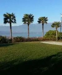 Manerba del Garda vendesi immobile di prestigio 7 vani 450 Mq