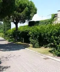 Soiano del Lago vendesi villa a schiera 4 vani 110 Mq Soiano del Lago vendesi villa a schiera 4 vani 110 Mq