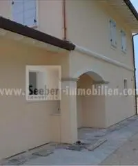 Vendita Villa in Via Genova